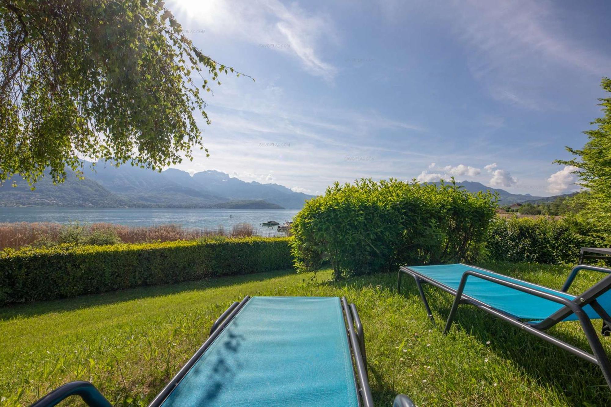Savoielac - Lac D'Annecy - Sevrier - Bord De Lac : Villa Poisson Rouge Esterno foto